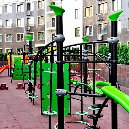 Большая Двухкомнатная Квартира В Центре Аркадии! Odesa Exterior photo